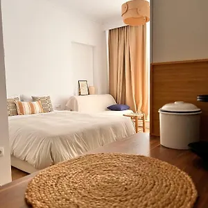 Bed & Breakfast Adi Boutique House