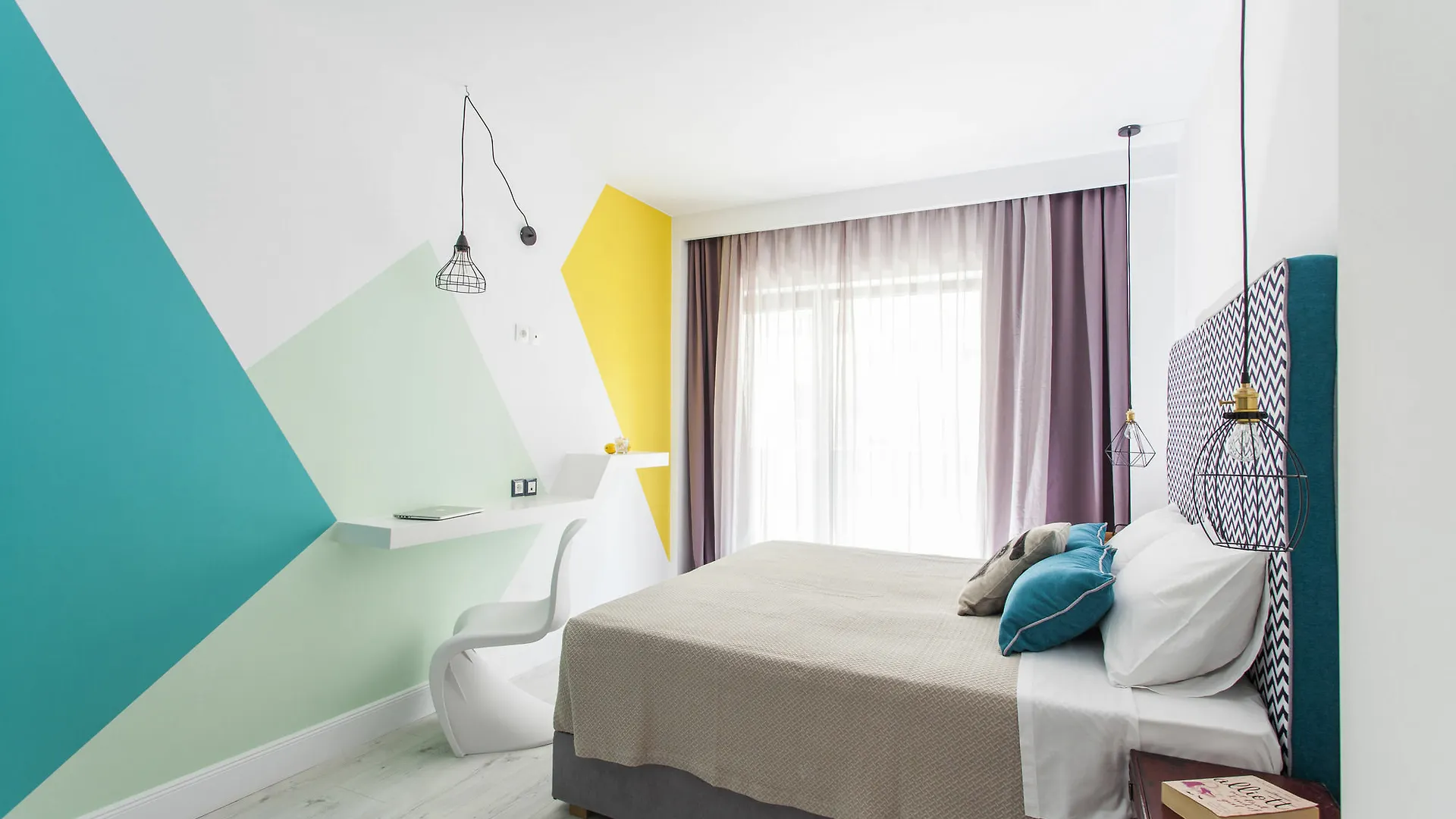 Blue Bottle Boutique Hotel Thessaloniki 3*,  Greece