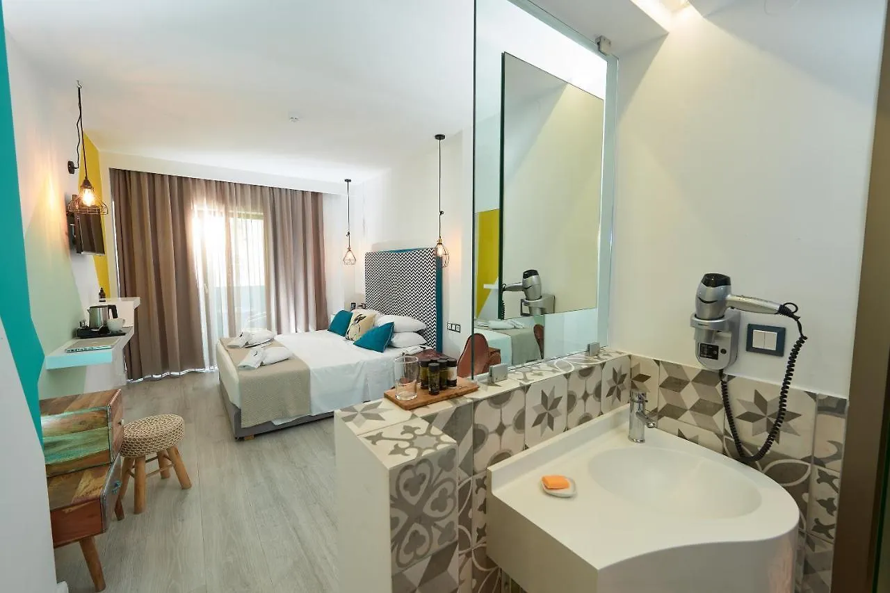 Blue Bottle Boutique Hotel Thessaloniki